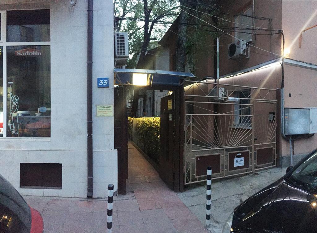 Elegance On A Budget - Rooms For Rent In Sofia Center Bagian luar foto