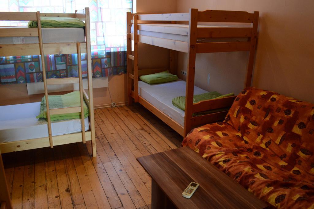 Elegance On A Budget - Rooms For Rent In Sofia Center Bagian luar foto