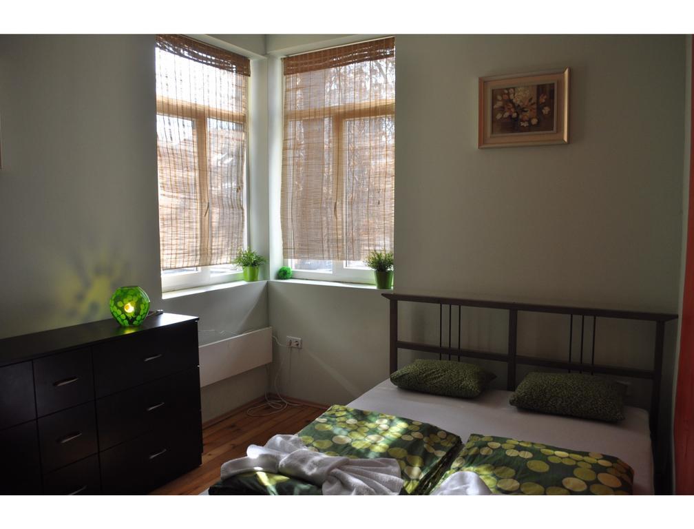 Elegance On A Budget - Rooms For Rent In Sofia Center Bagian luar foto